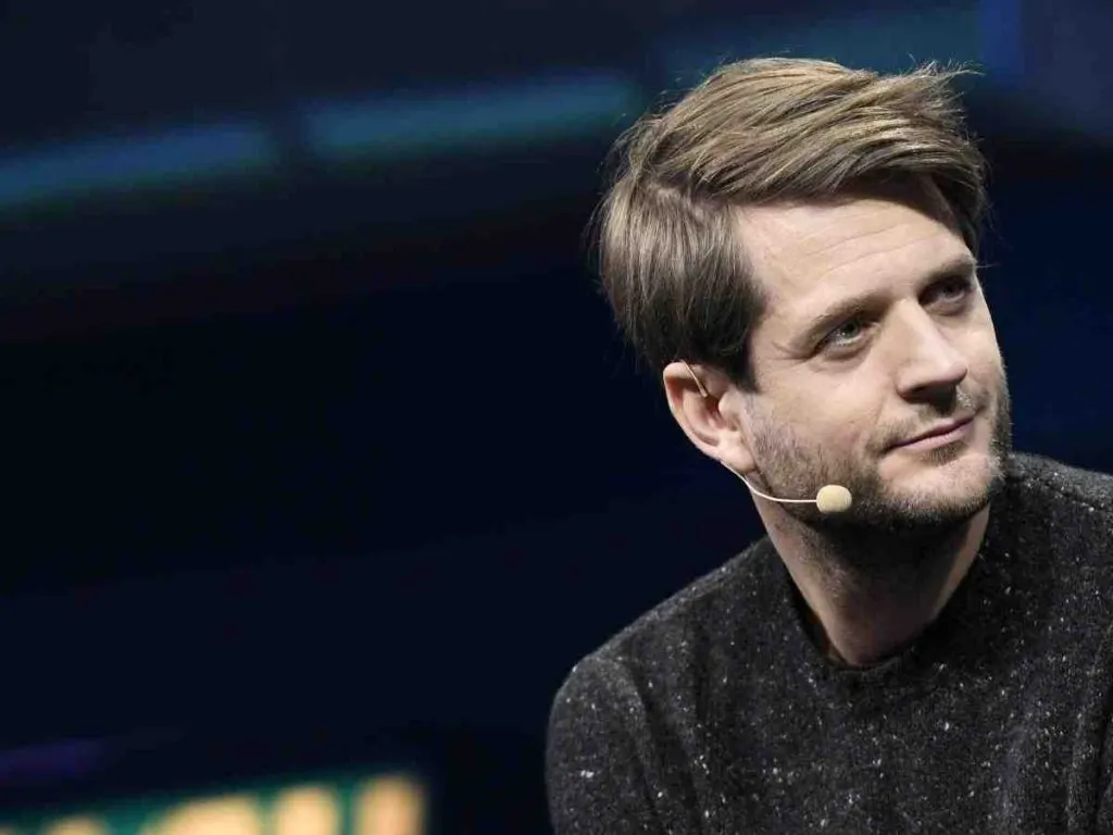 How many times can you delay a Klarna payment?