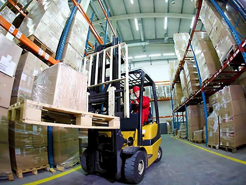 Why do businesses choose to buy from a wholesaler?